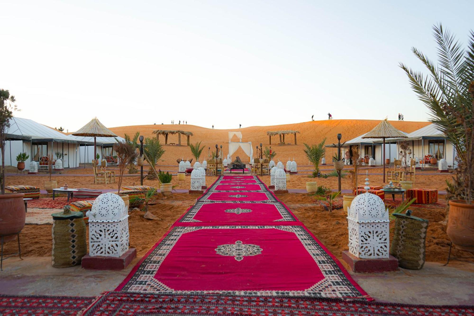 Hassan Luxury Camp Мерцуга Екстериор снимка