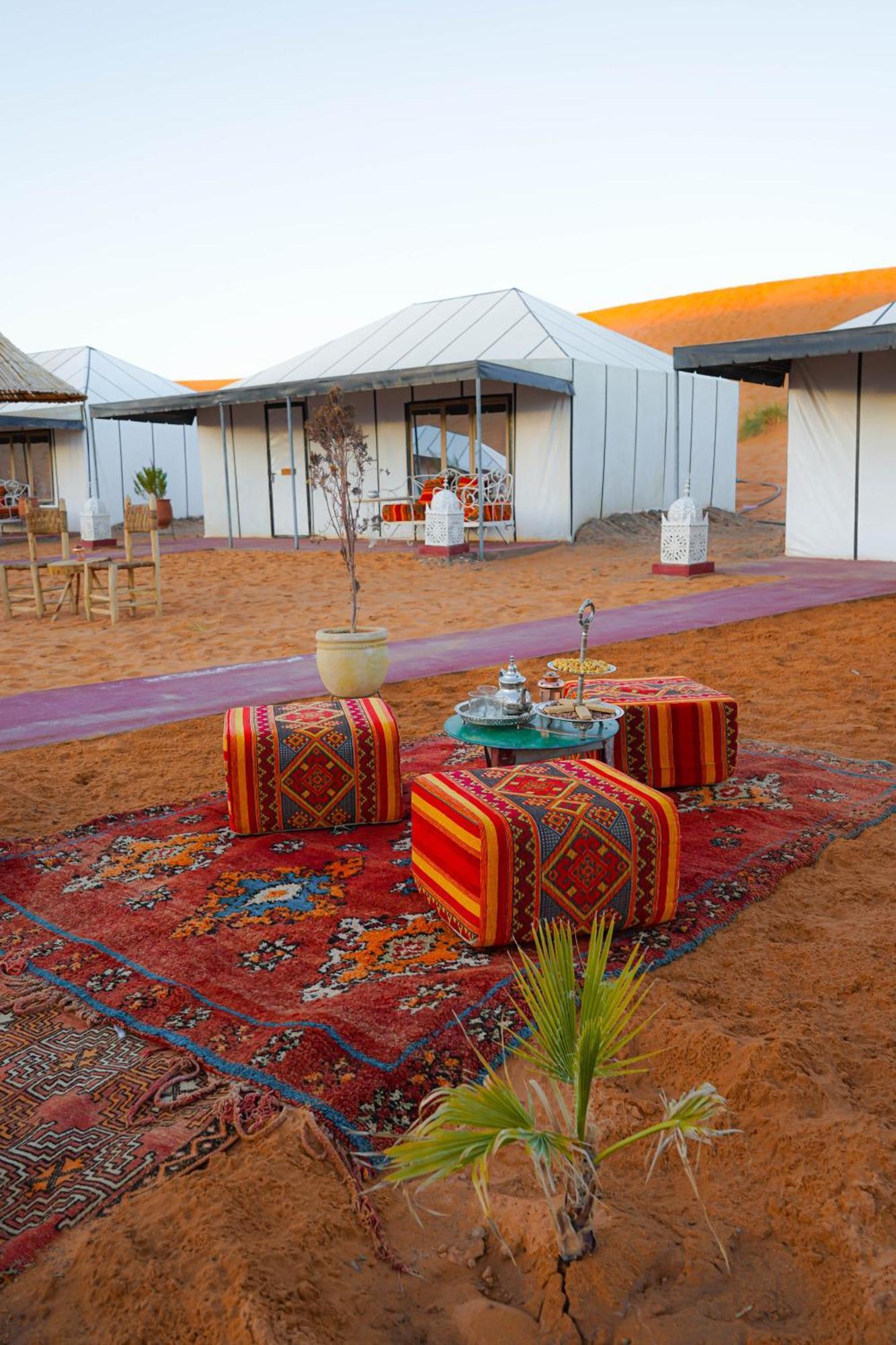 Hassan Luxury Camp Мерцуга Екстериор снимка